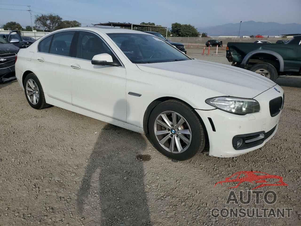 BMW 5 SERIES 2016 - WBA5A5C52GG352325
