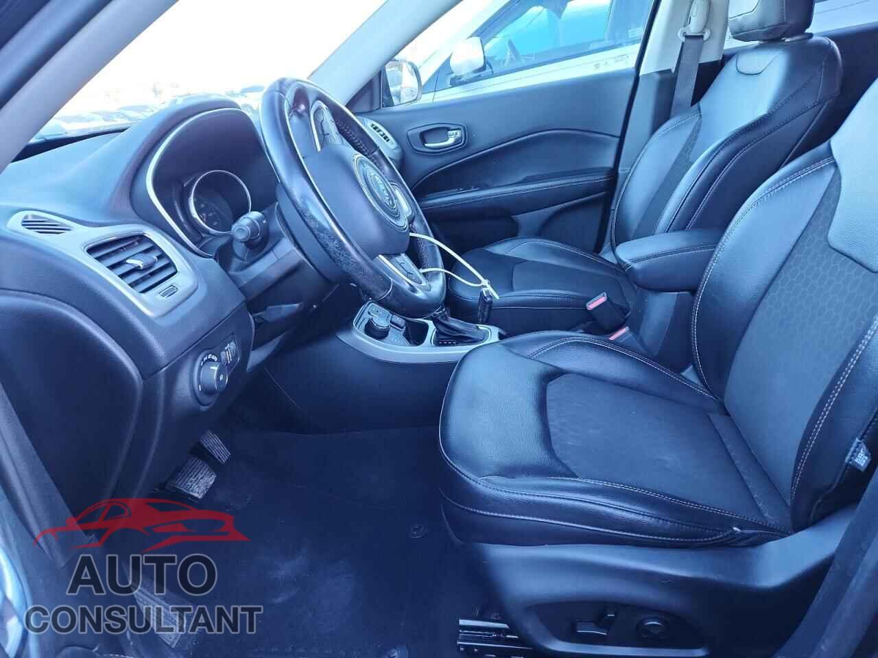 JEEP COMPASS 2020 - 3C4NJDBB1LT196952