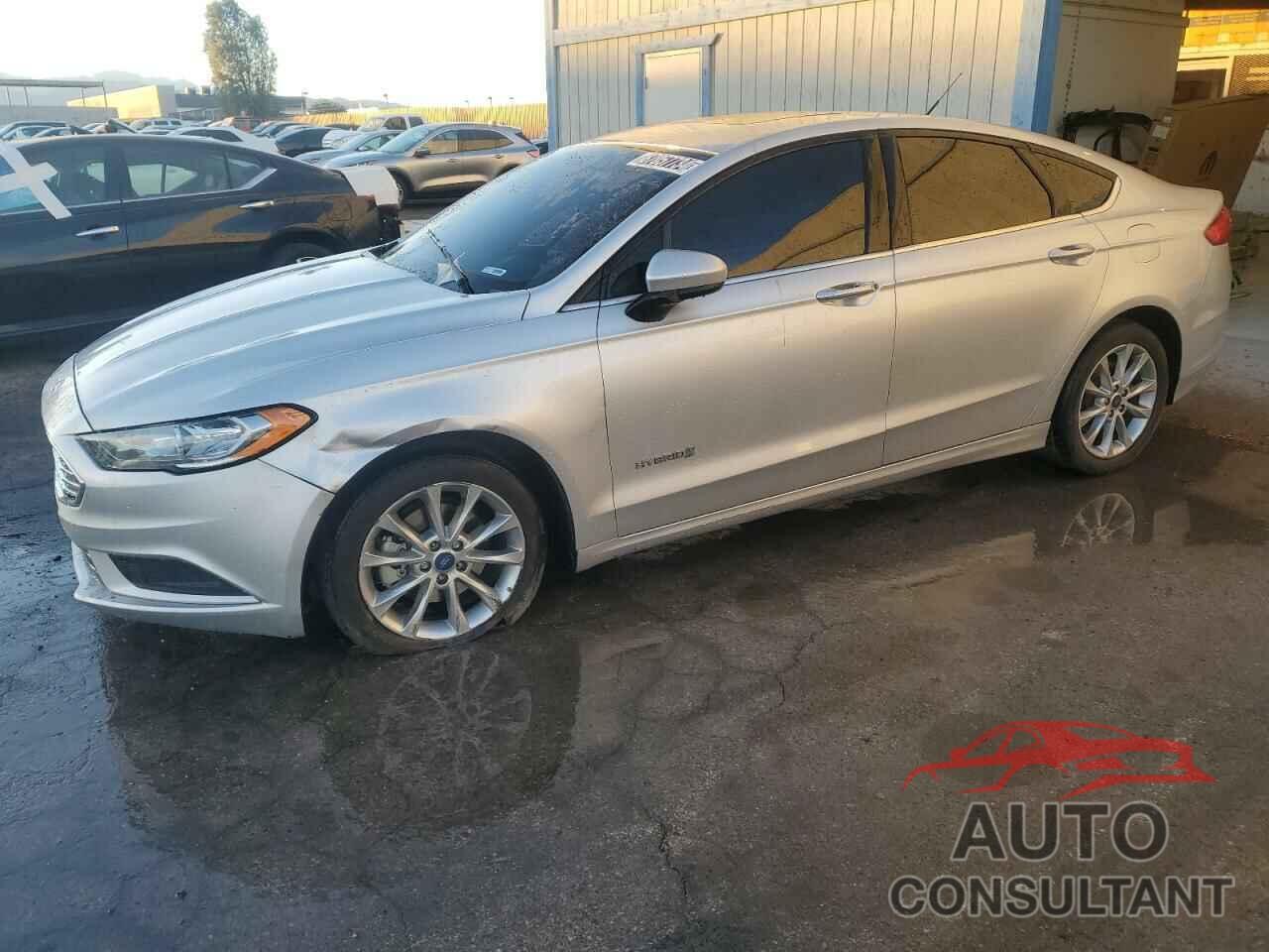FORD FUSION 2017 - 3FA6P0LU8HR316431