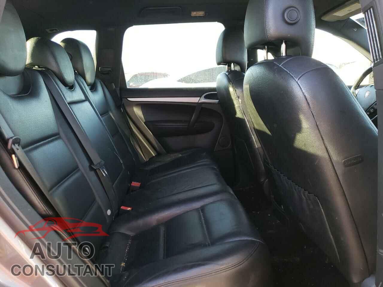 PORSCHE CAYENNE 2010 - WP1AA2AP7ALA09642