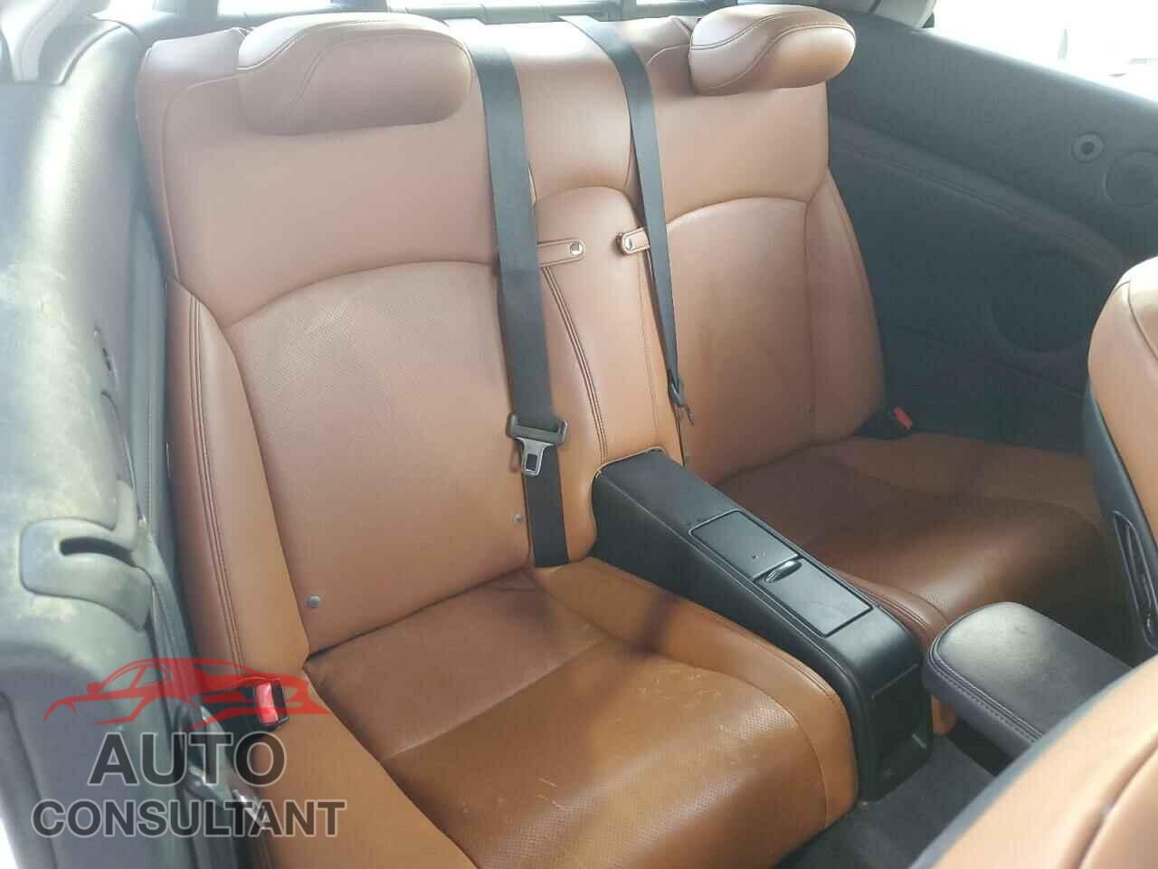 LEXUS IS 2011 - JTHFE2C22B2506200