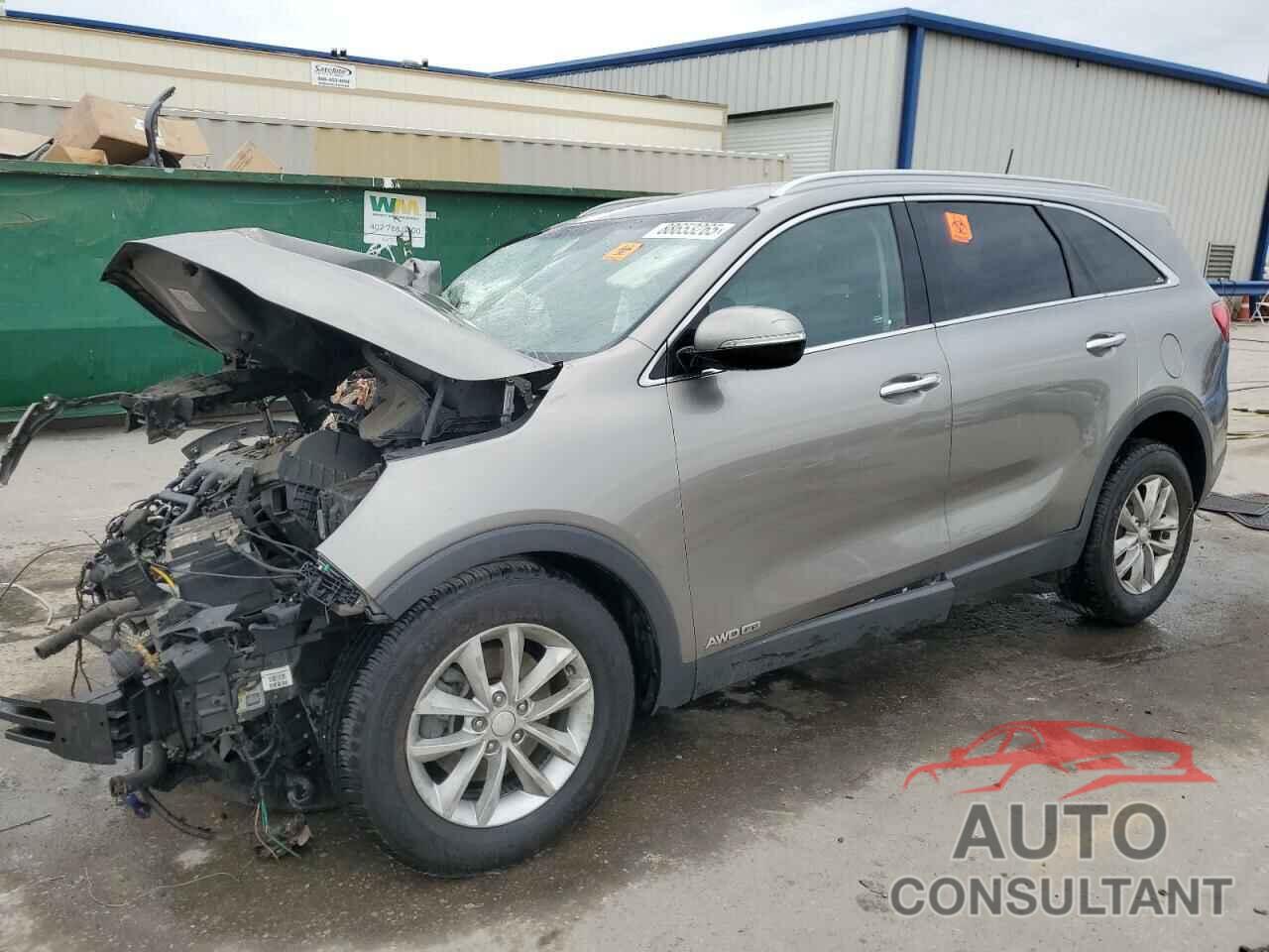 KIA SORENTO 2018 - 5XYPGDA57JG369252