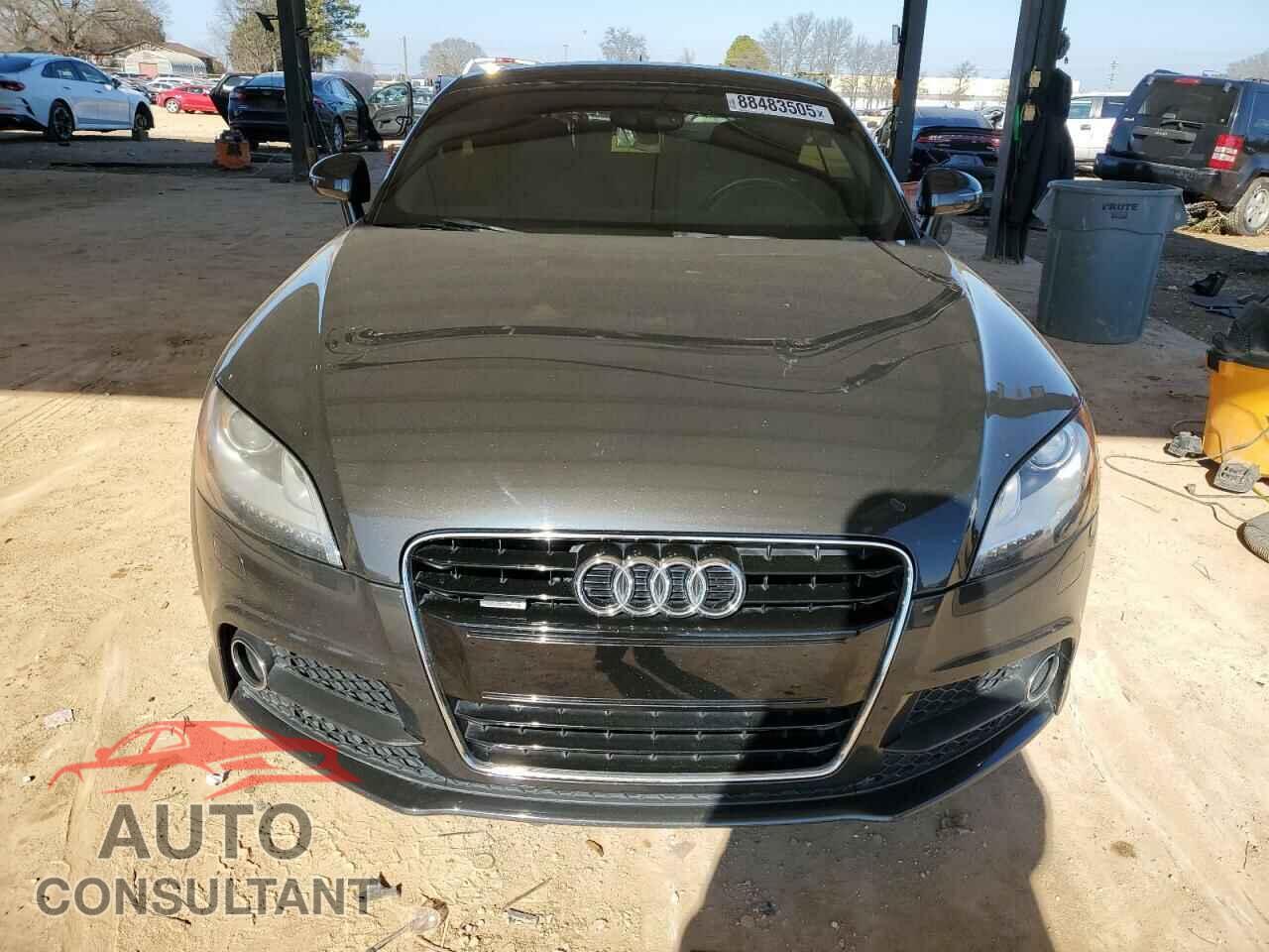 AUDI TT 2011 - TRUBFAFK9B1020420