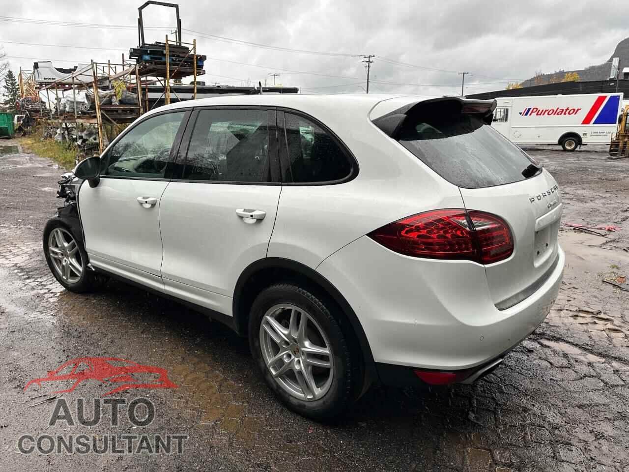 PORSCHE CAYENNE 2013 - WP1AA2A26DLA03677