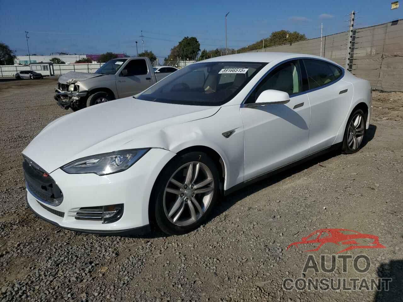 TESLA MODEL S 2013 - 5YJSA1CG2DFP17298