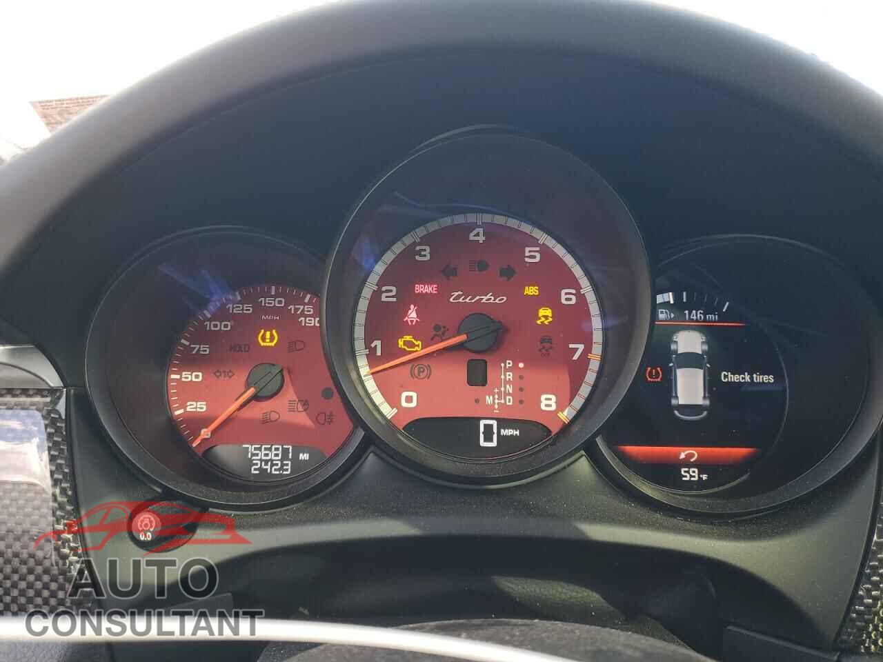 PORSCHE MACAN 2018 - WP1AF2A53JLB70411