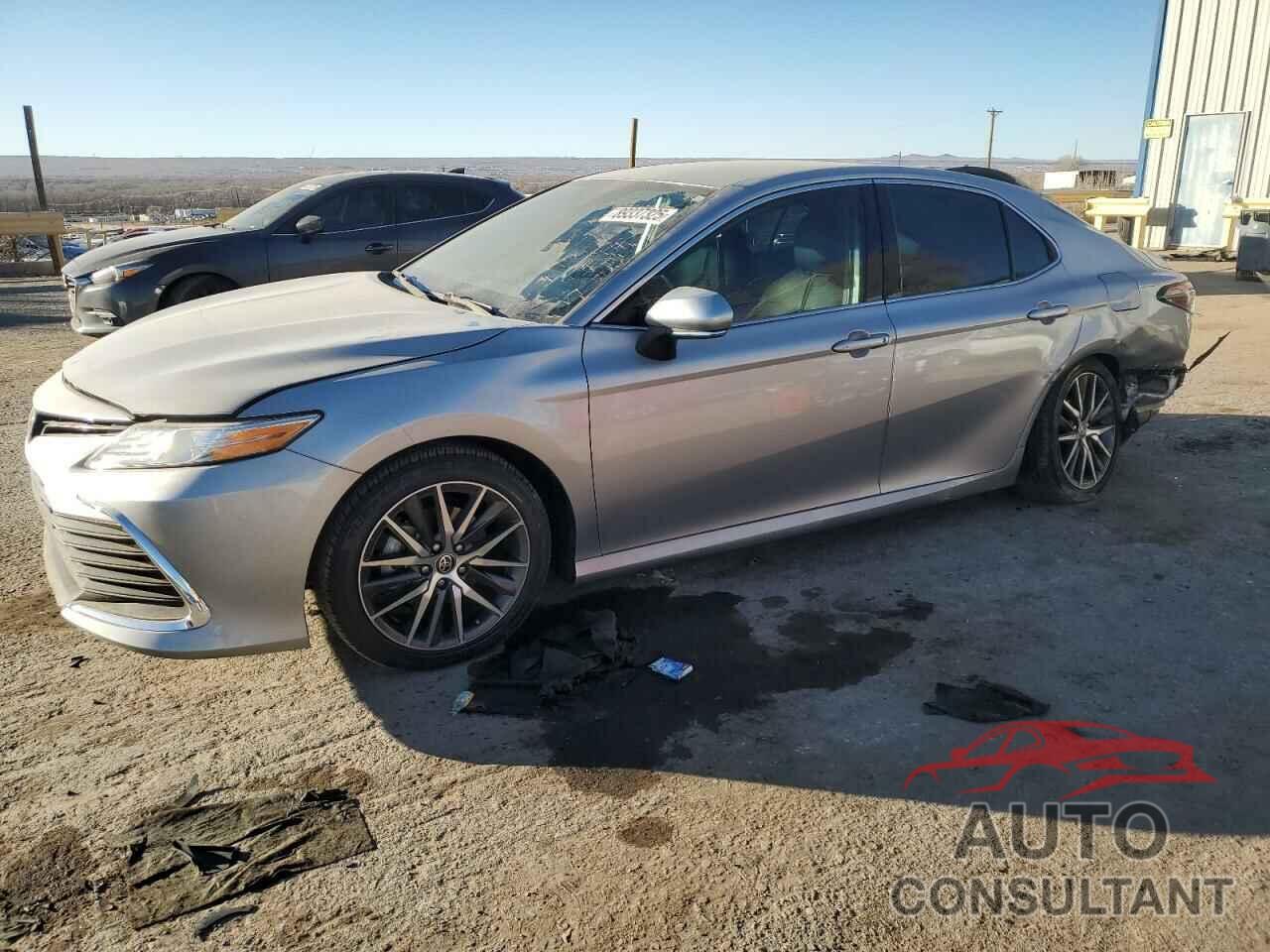 TOYOTA CAMRY 2022 - 4T1F31AK2NU577132