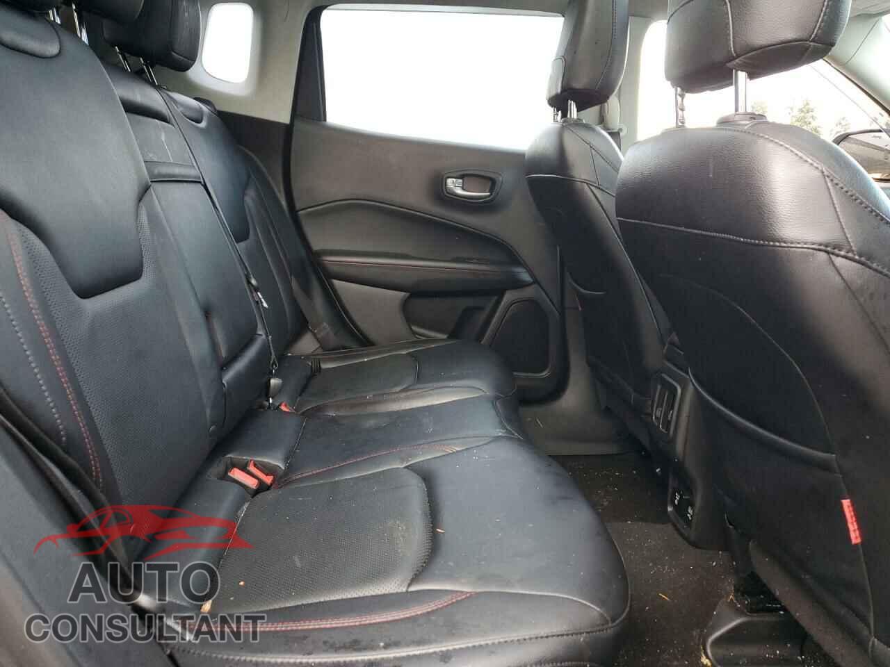 JEEP COMPASS 2017 - 3C4NJDDB4HT668095