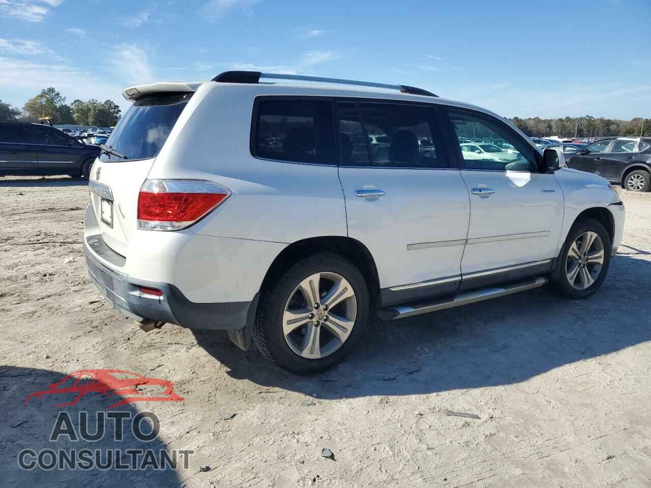 TOYOTA HIGHLANDER 2011 - 5TDYK3EH4BS040420
