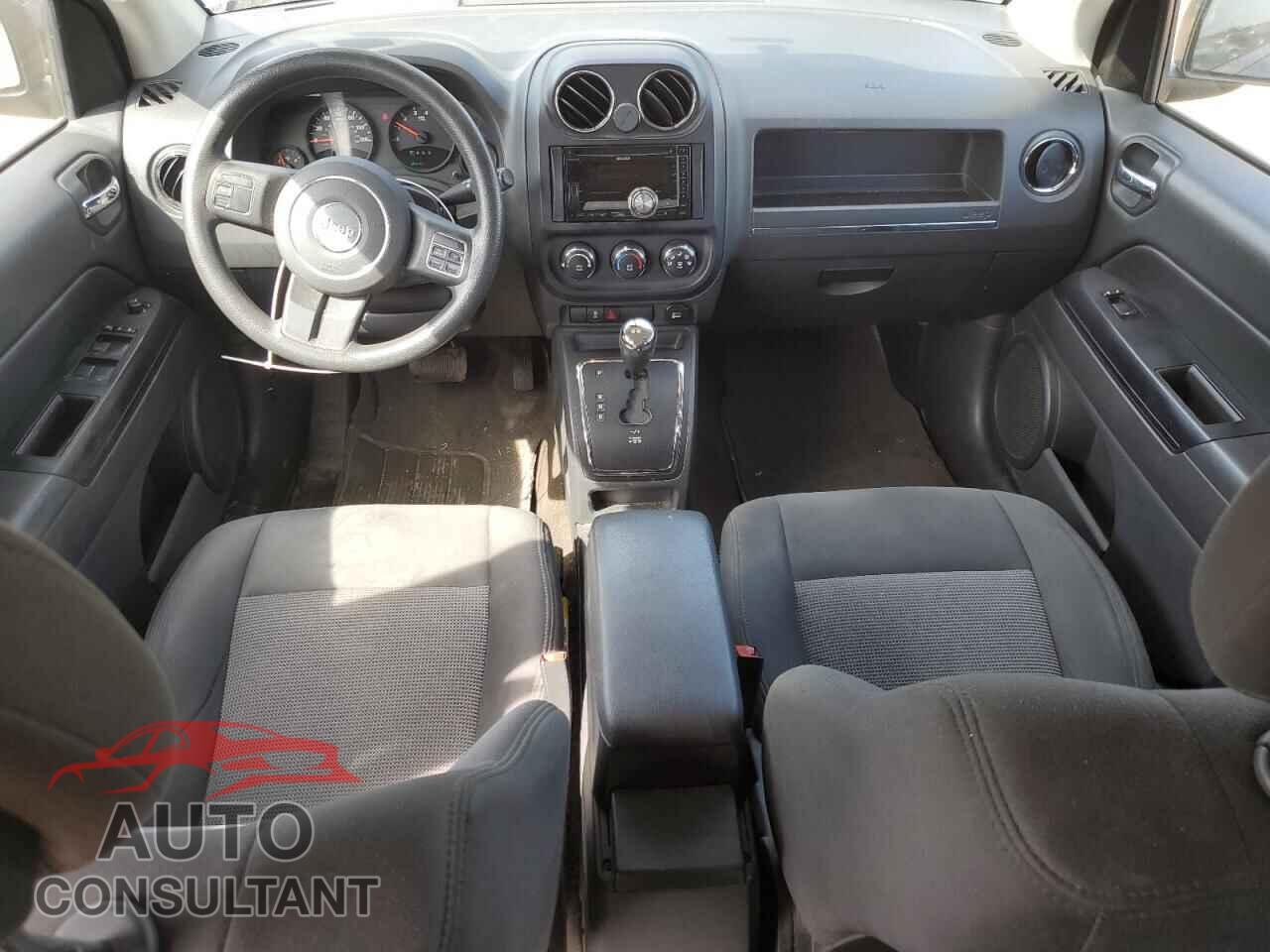 JEEP COMPASS 2013 - 1C4NJDBB8DD271508