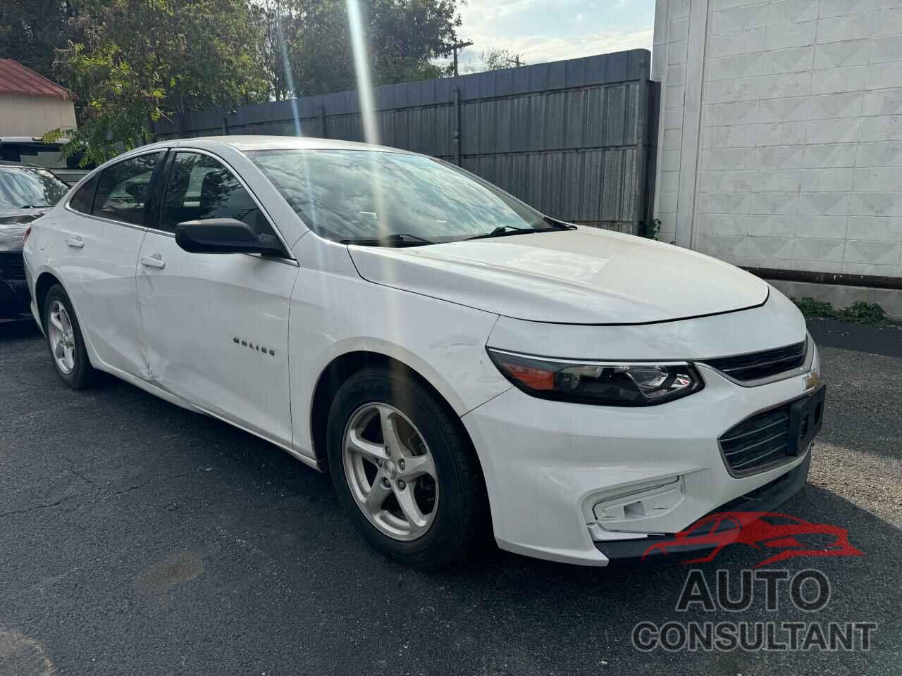 CHEVROLET MALIBU 2017 - 1G1ZC5ST9HF253404