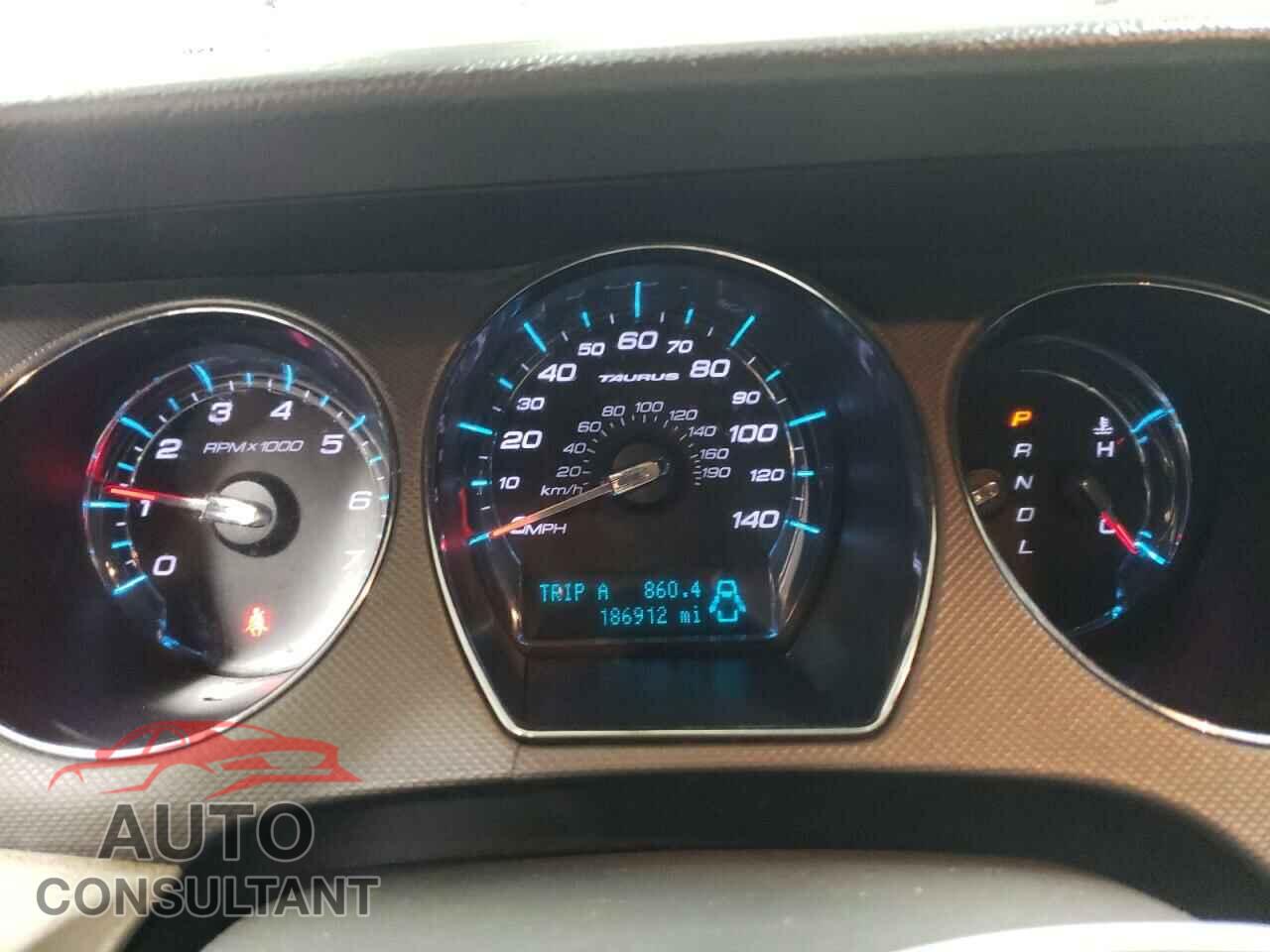 FORD TAURUS 2010 - 1FAHP2DW1AG162968