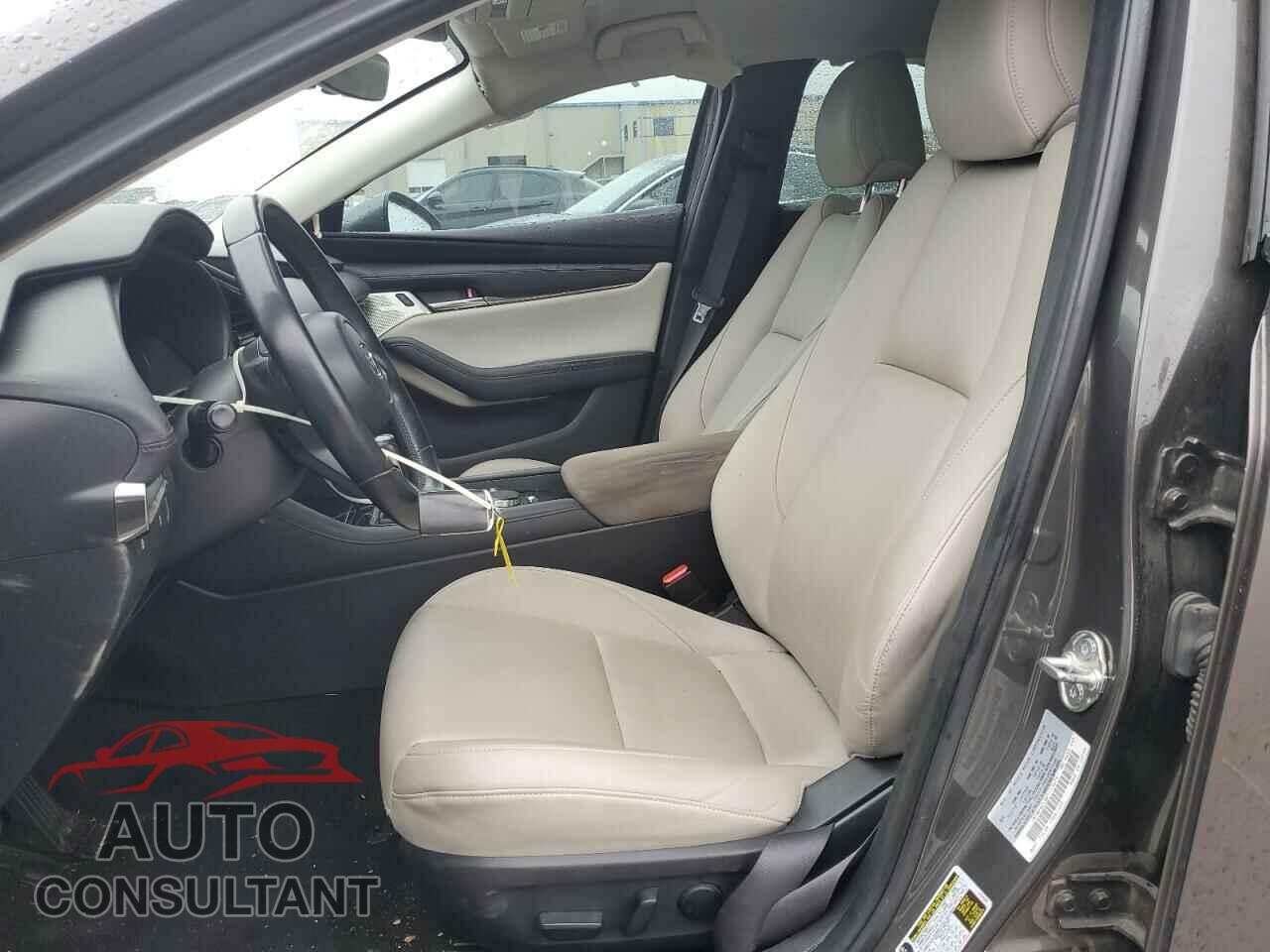 MAZDA 3 2019 - JM1BPACL8K1113076