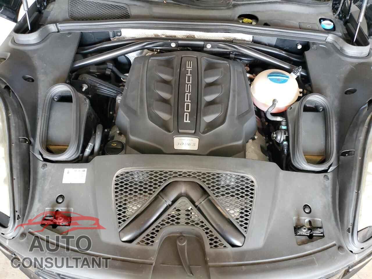 PORSCHE MACAN 2017 - WP1AB2A59HLB10400
