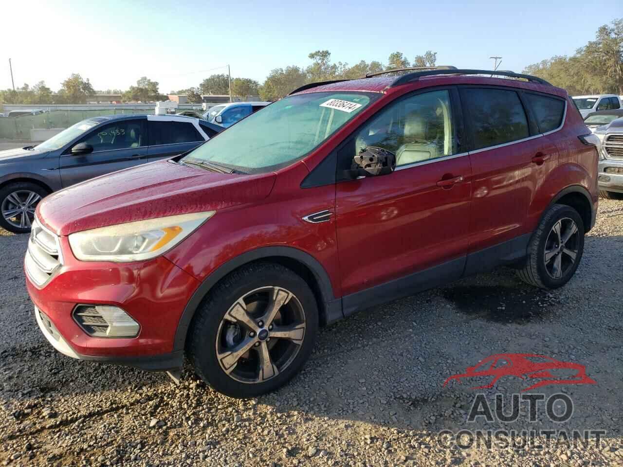 FORD ESCAPE 2017 - 1FMCU0GD8HUC60303