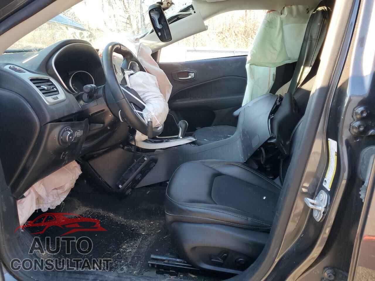 JEEP COMPASS 2020 - 3C4NJDBB5LT116908