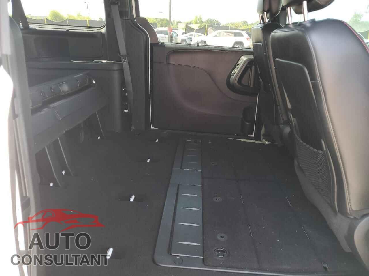 DODGE CARAVAN 2017 - 2C4RDGEG0HR640740