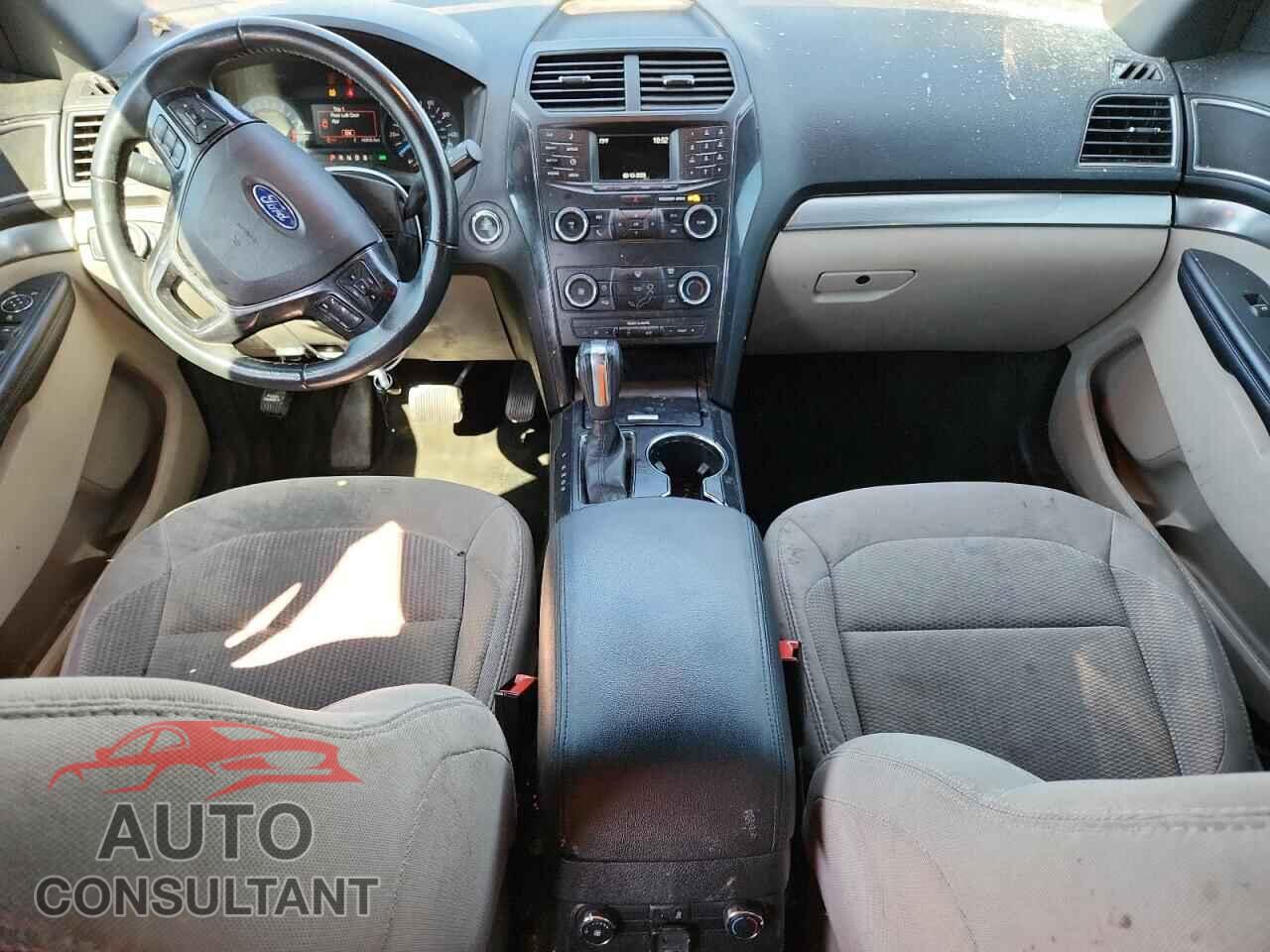 FORD EXPLORER 2018 - 1FM5K7D89JGA36170
