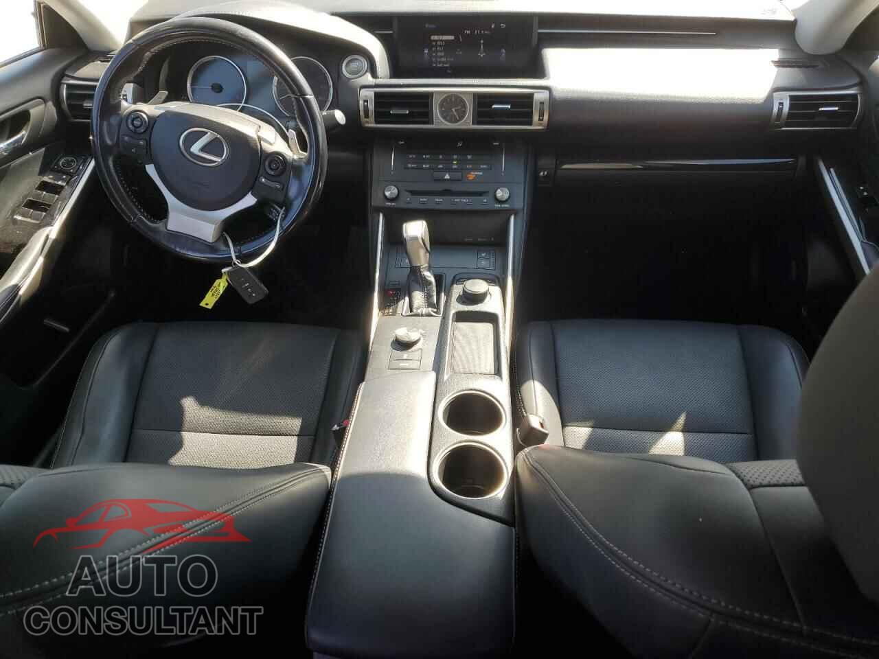 LEXUS IS 2015 - JTHBF1D29F5078554