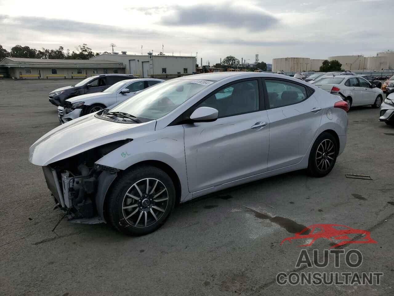 HYUNDAI ELANTRA 2013 - KMHDH4AE2DU680523