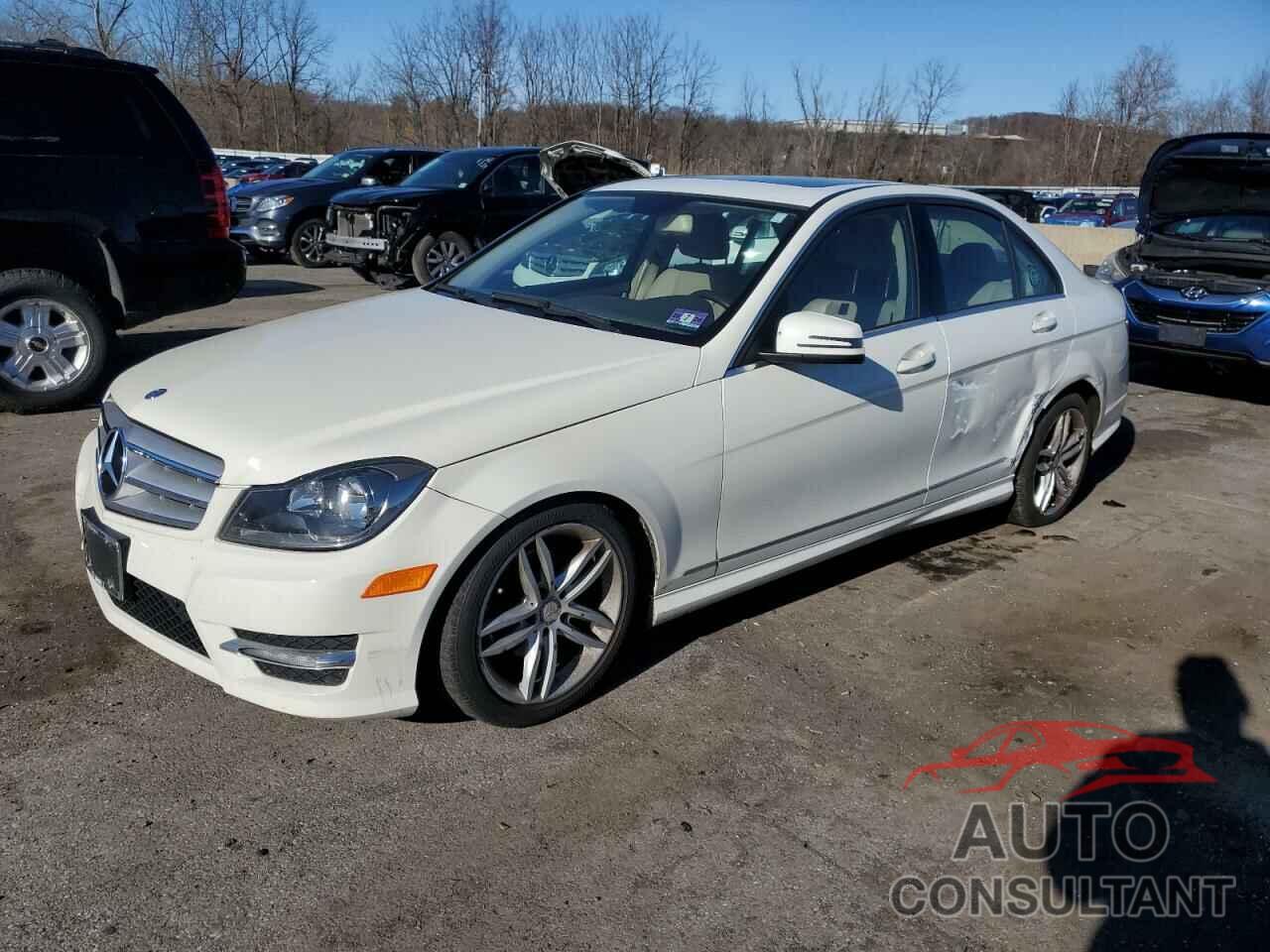 MERCEDES-BENZ C-CLASS 2012 - WDDGF8BBXCR230886