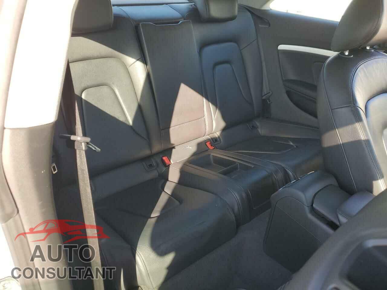 AUDI A5 2011 - WAURFAFR5BA065003