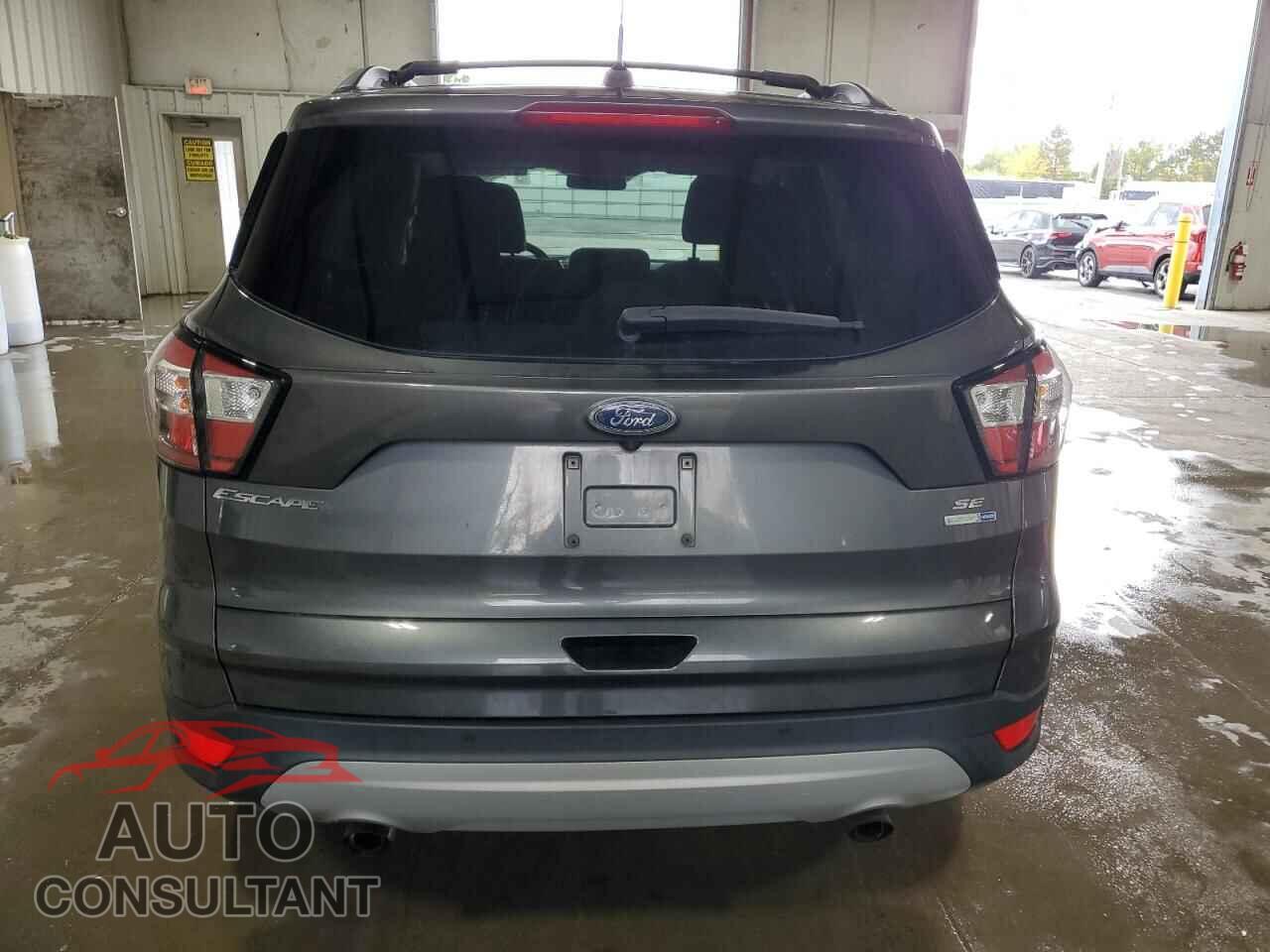 FORD ESCAPE 2017 - 1FMCU9GD2HUE42292
