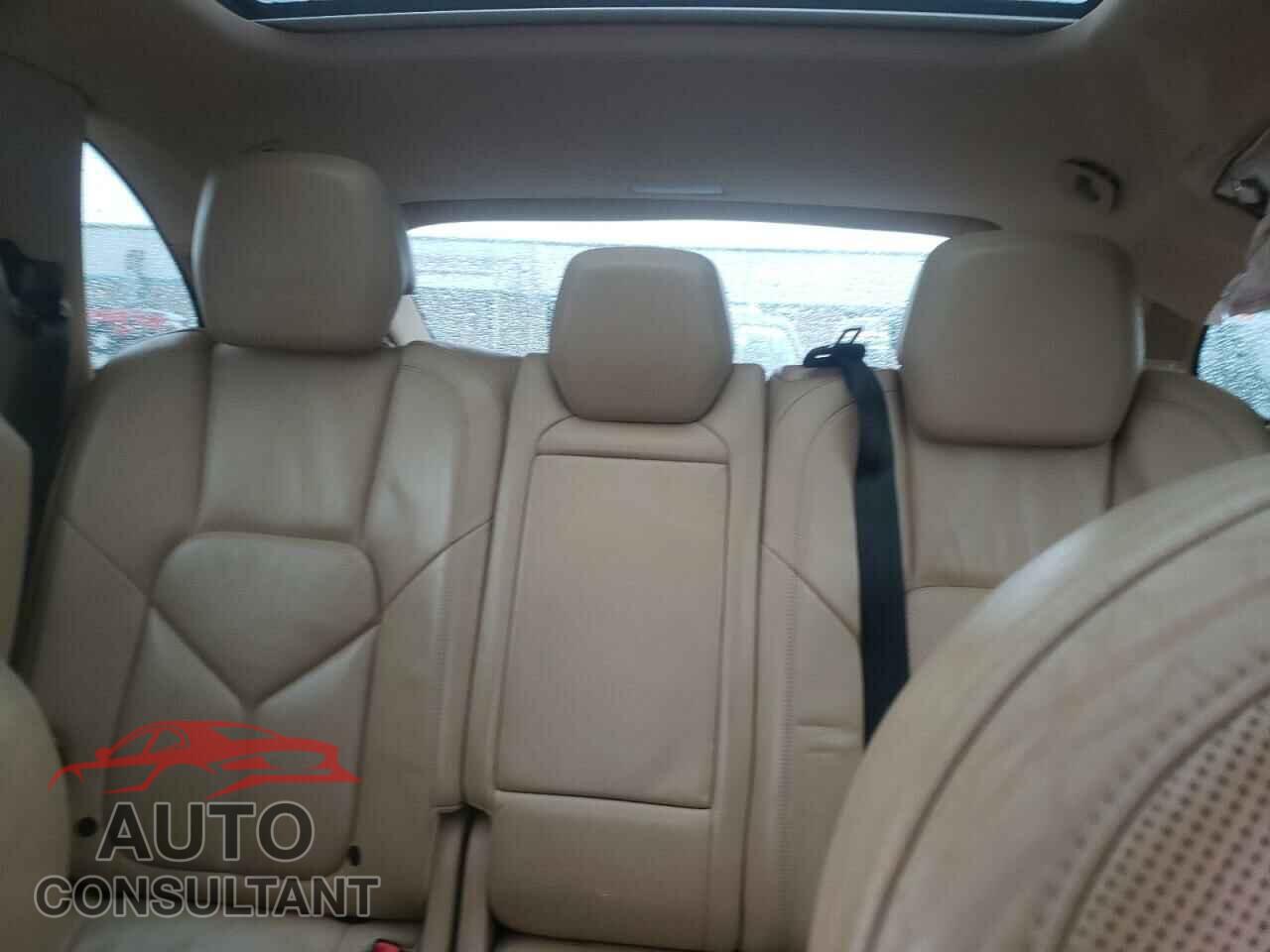 PORSCHE CAYENNE 2011 - WP1AB2A28BLA54169