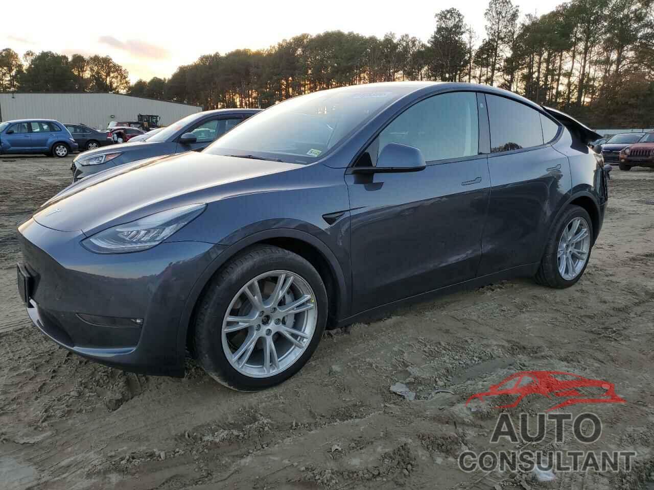 TESLA MODEL Y 2021 - 5YJYGDEE6MF109838