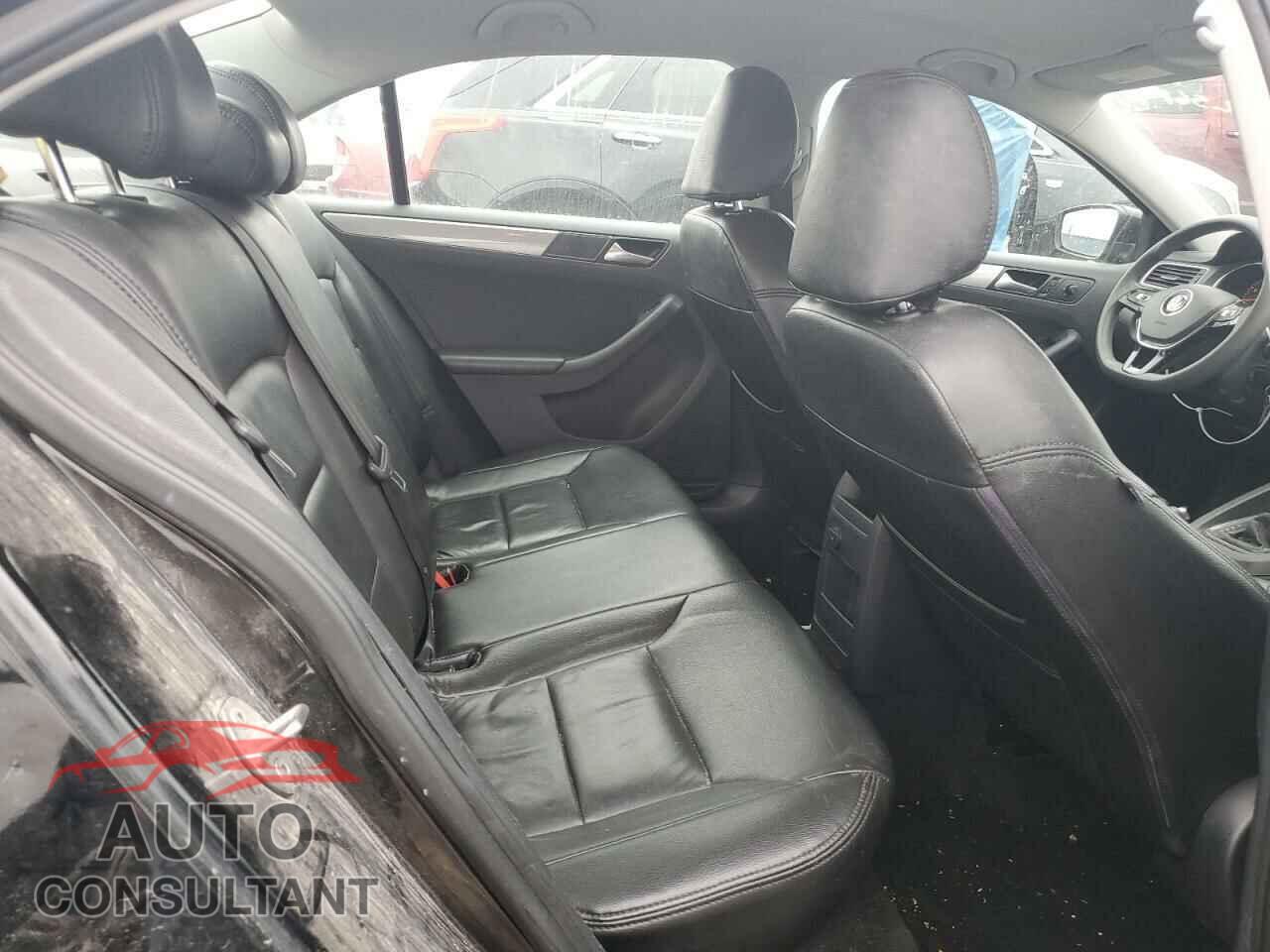 VOLKSWAGEN JETTA 2017 - 3VW2B7AJ0HM387593