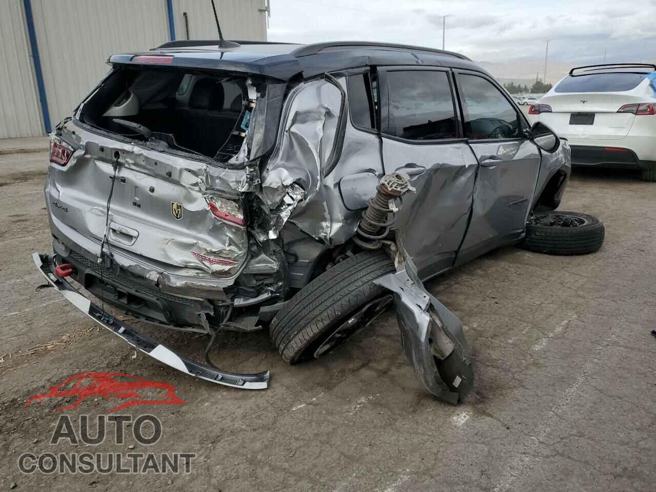 JEEP COMPASS 2018 - 3C4NJDDB7JT206331