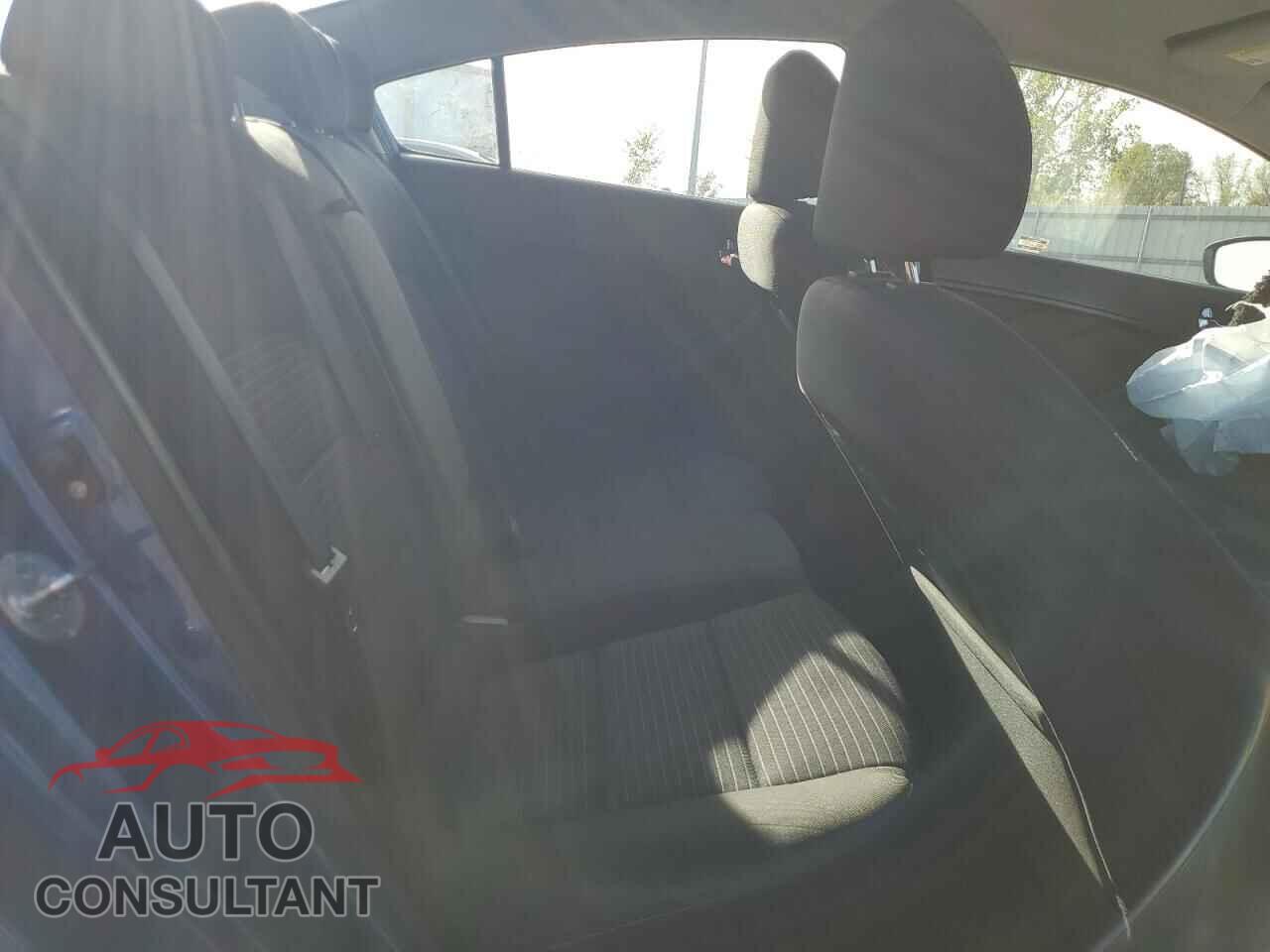KIA FORTE 2015 - KNAFX4A64F5311018