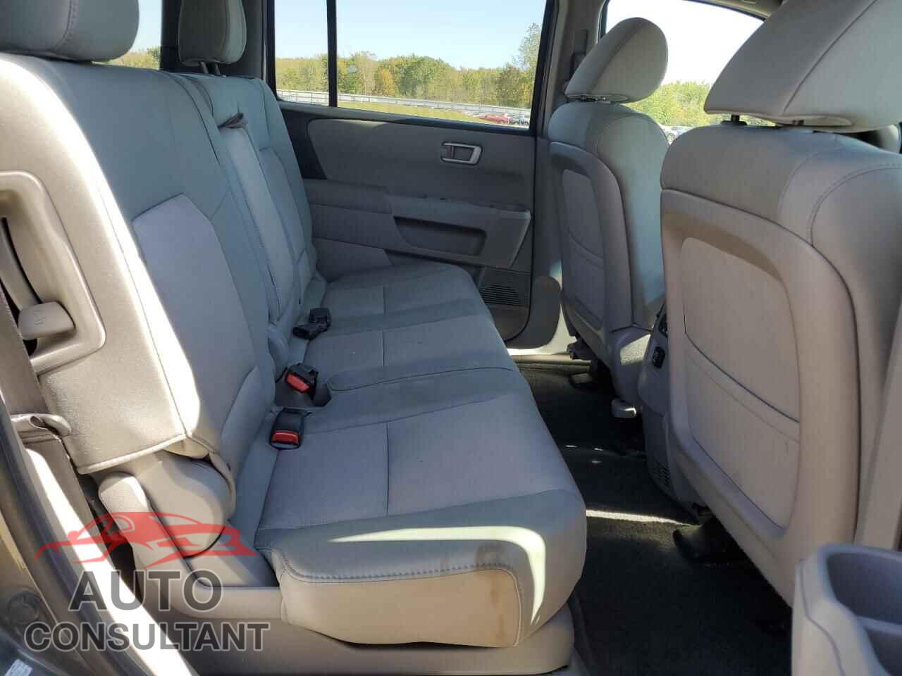 HONDA PILOT 2012 - 5FNYF4H42CB044958