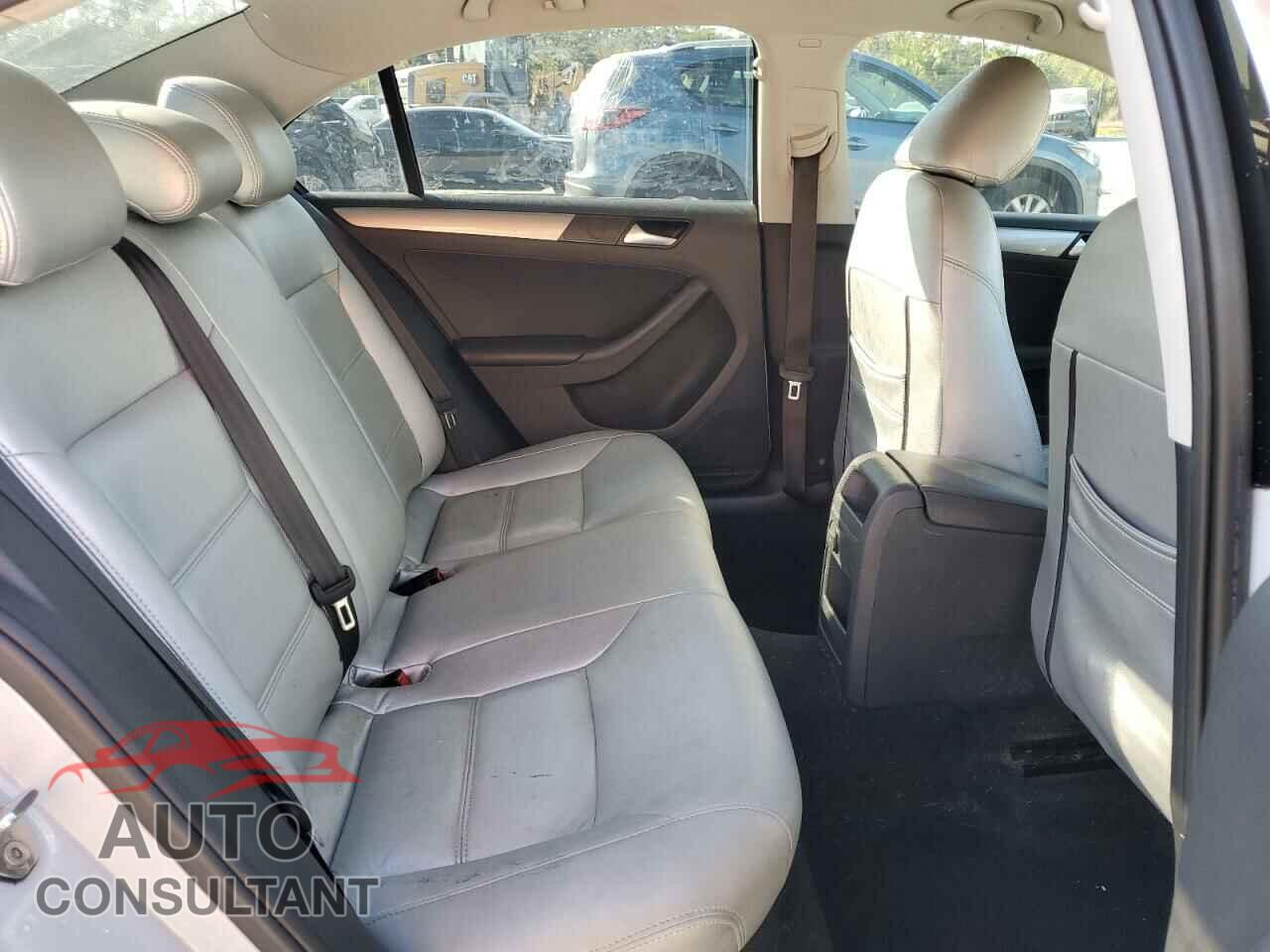 VOLKSWAGEN JETTA 2017 - 3VW2B7AJ3HM238143