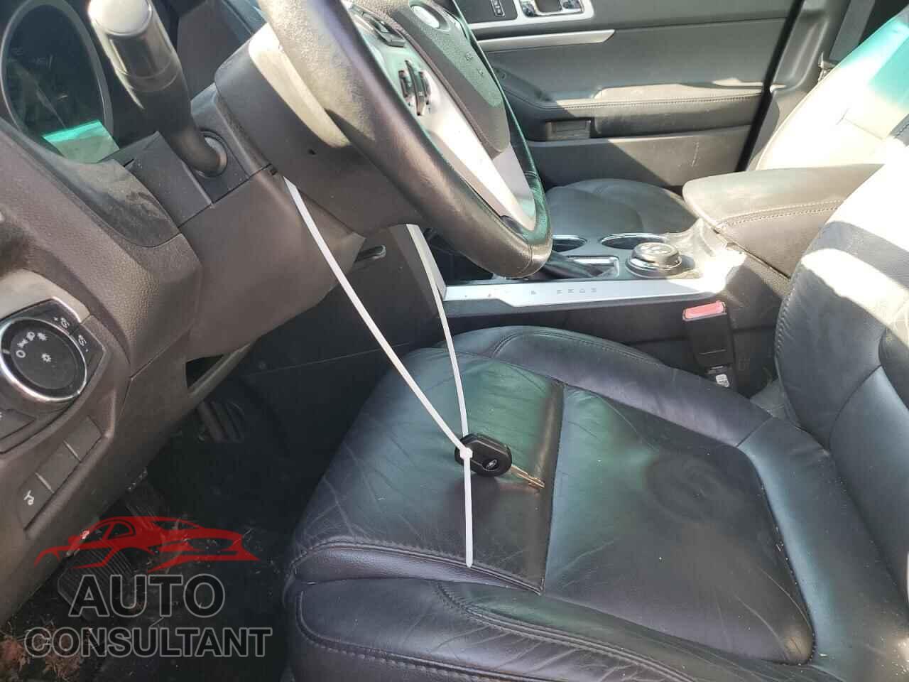FORD EXPLORER 2014 - 1FM5K8D8XEGA59355