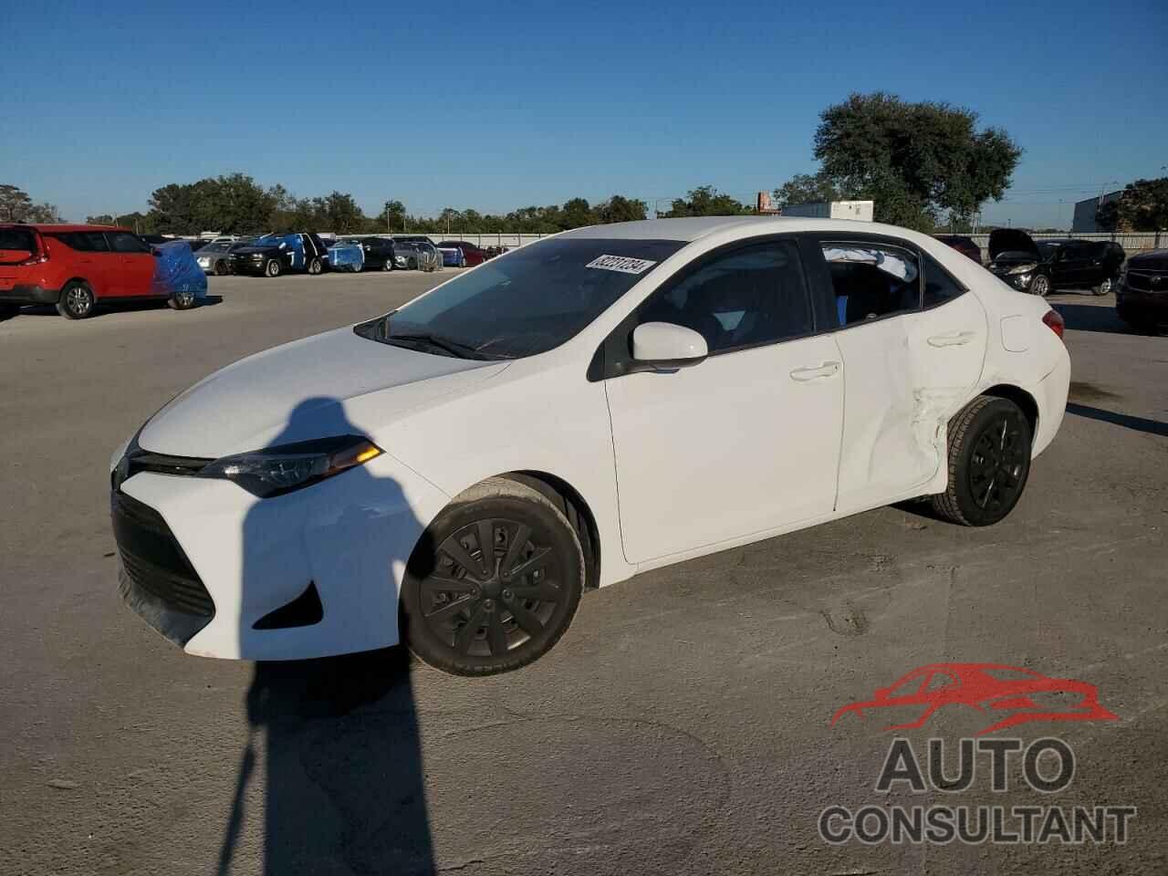 TOYOTA COROLLA 2018 - 2T1BURHE9JC072419