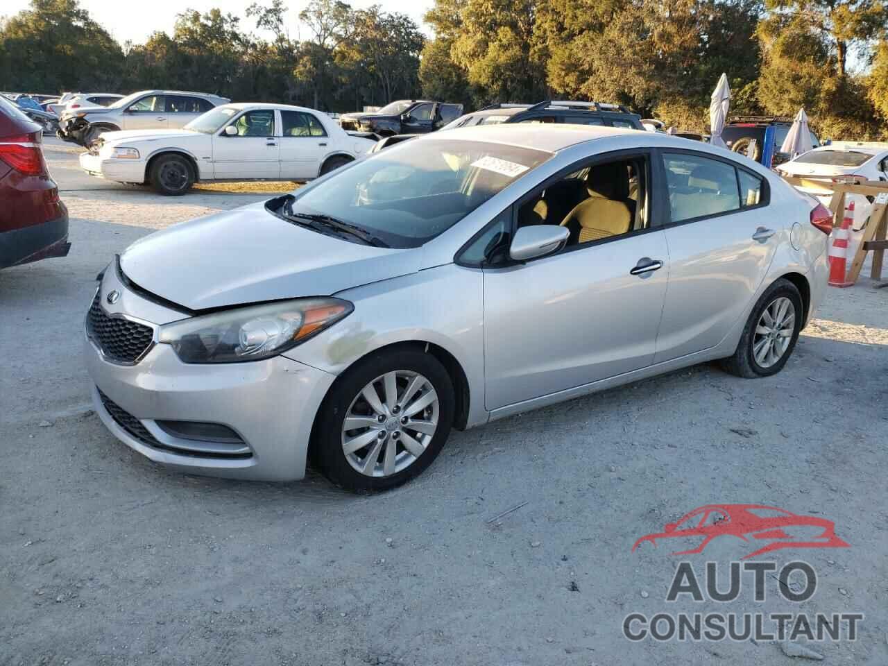 KIA FORTE 2015 - KNAFX4A6XF5368596