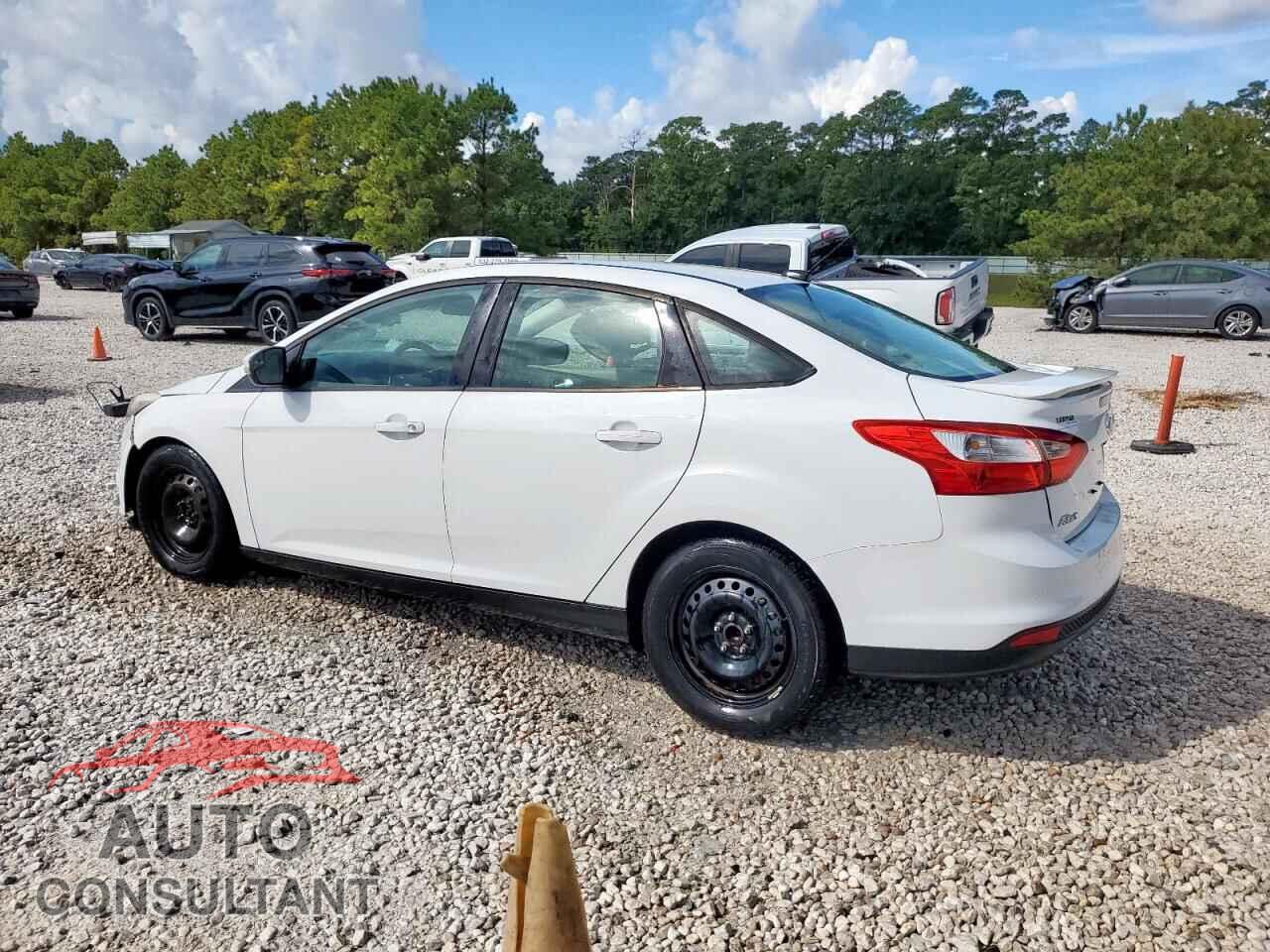 FORD FOCUS 2014 - 1FADP3F23EL337085
