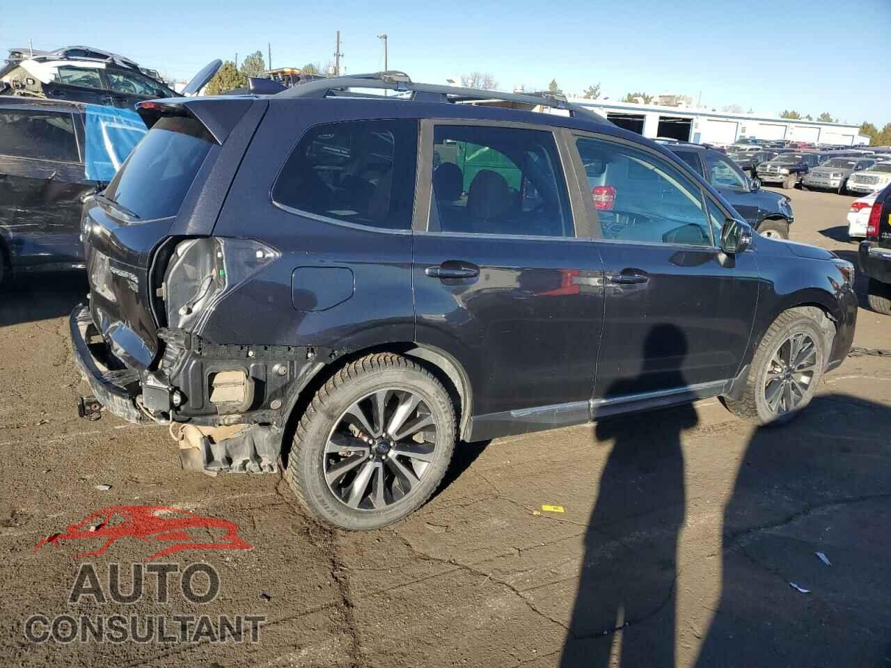 SUBARU FORESTER 2018 - JF2SJGWC0JH492582