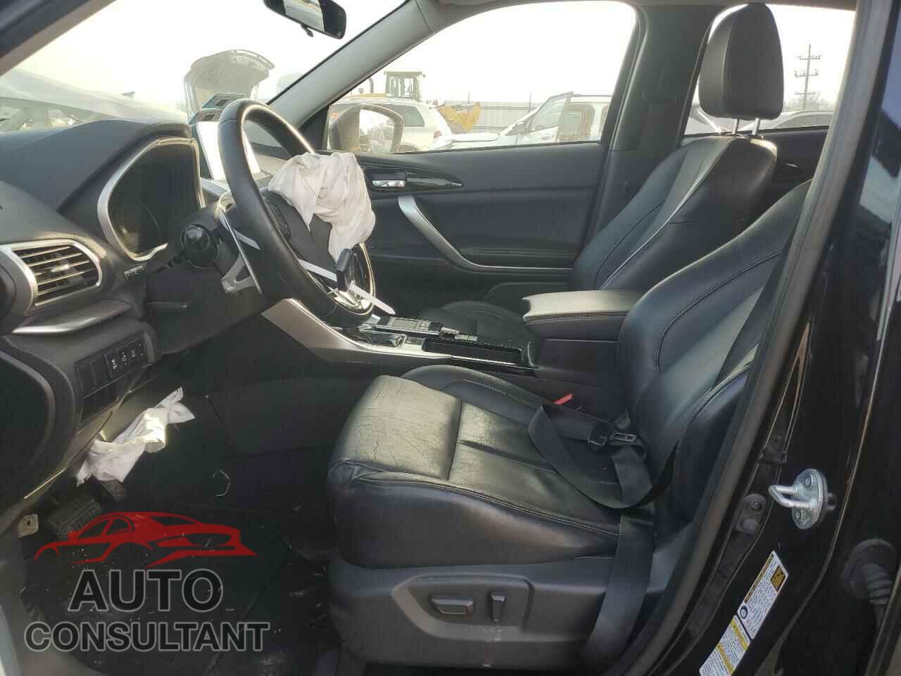 MITSUBISHI ECLIPSE 2018 - JA4AT5AA9JZ047938