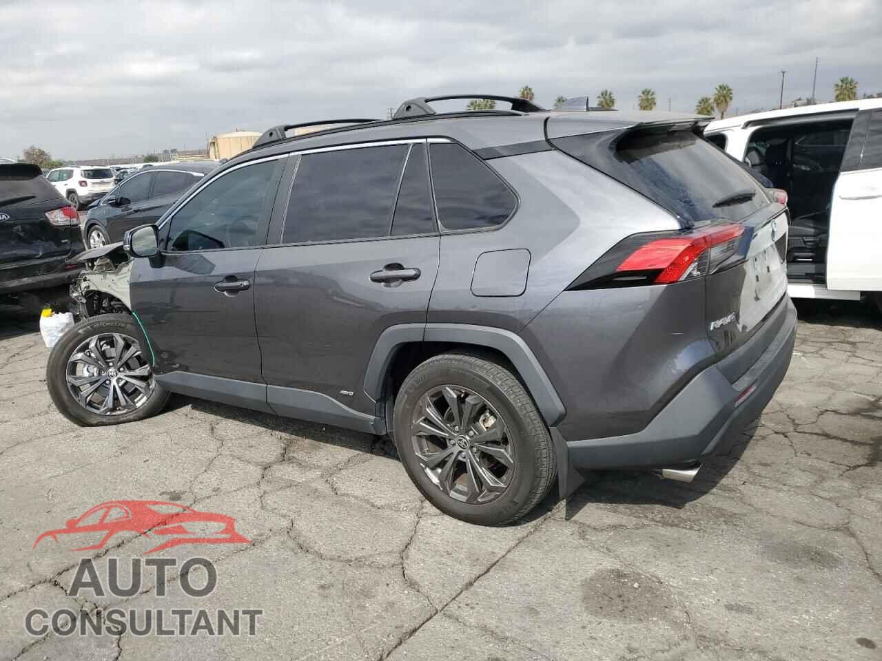 TOYOTA RAV4 2022 - 4T3B6RFV2NU102904
