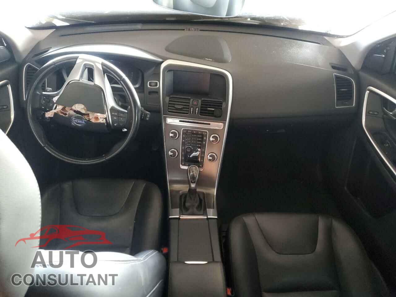 VOLVO XC60 2015 - YV449MDM2F2692574
