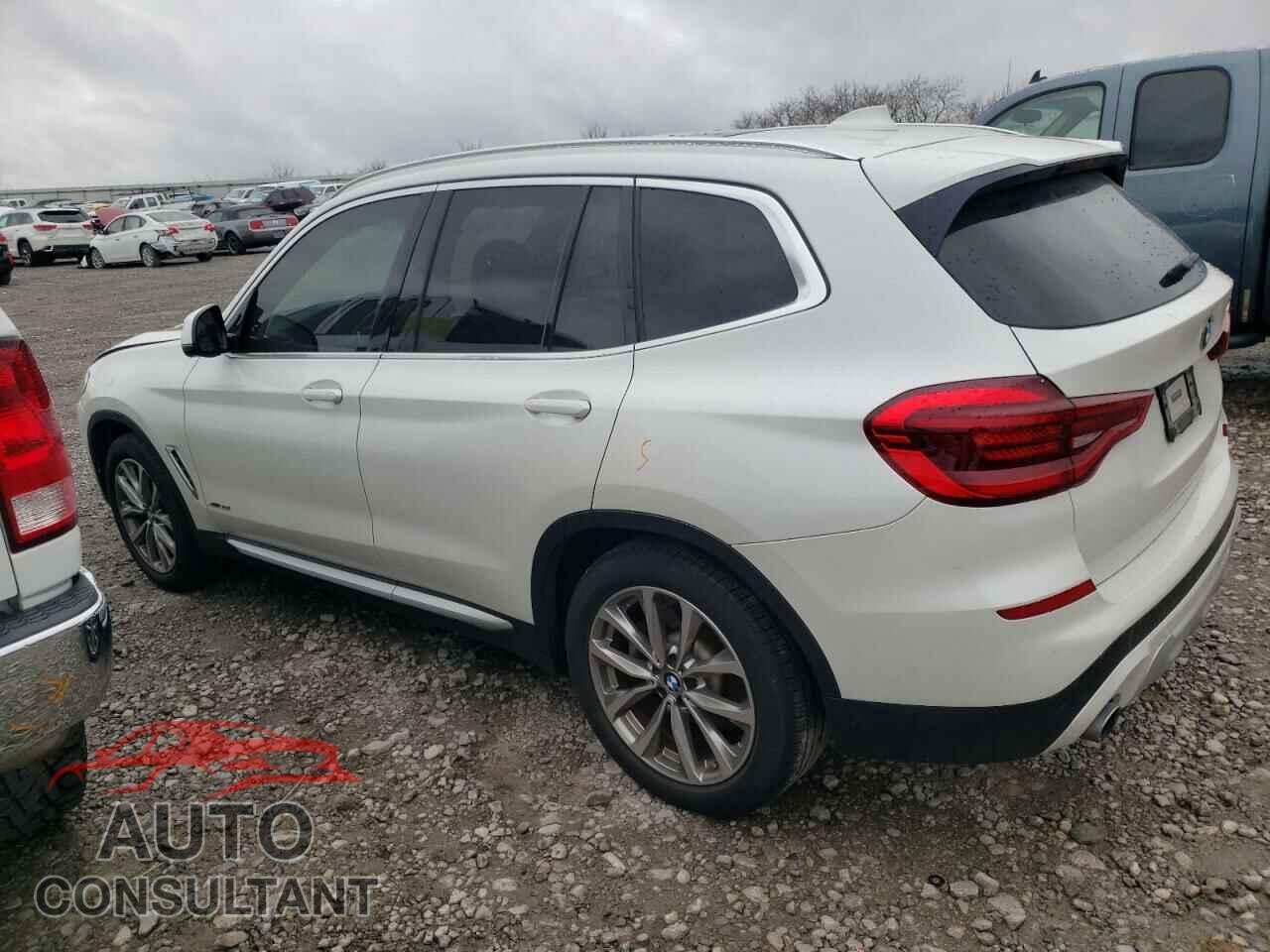 BMW X3 2018 - 5UXTR9C54JLD60565