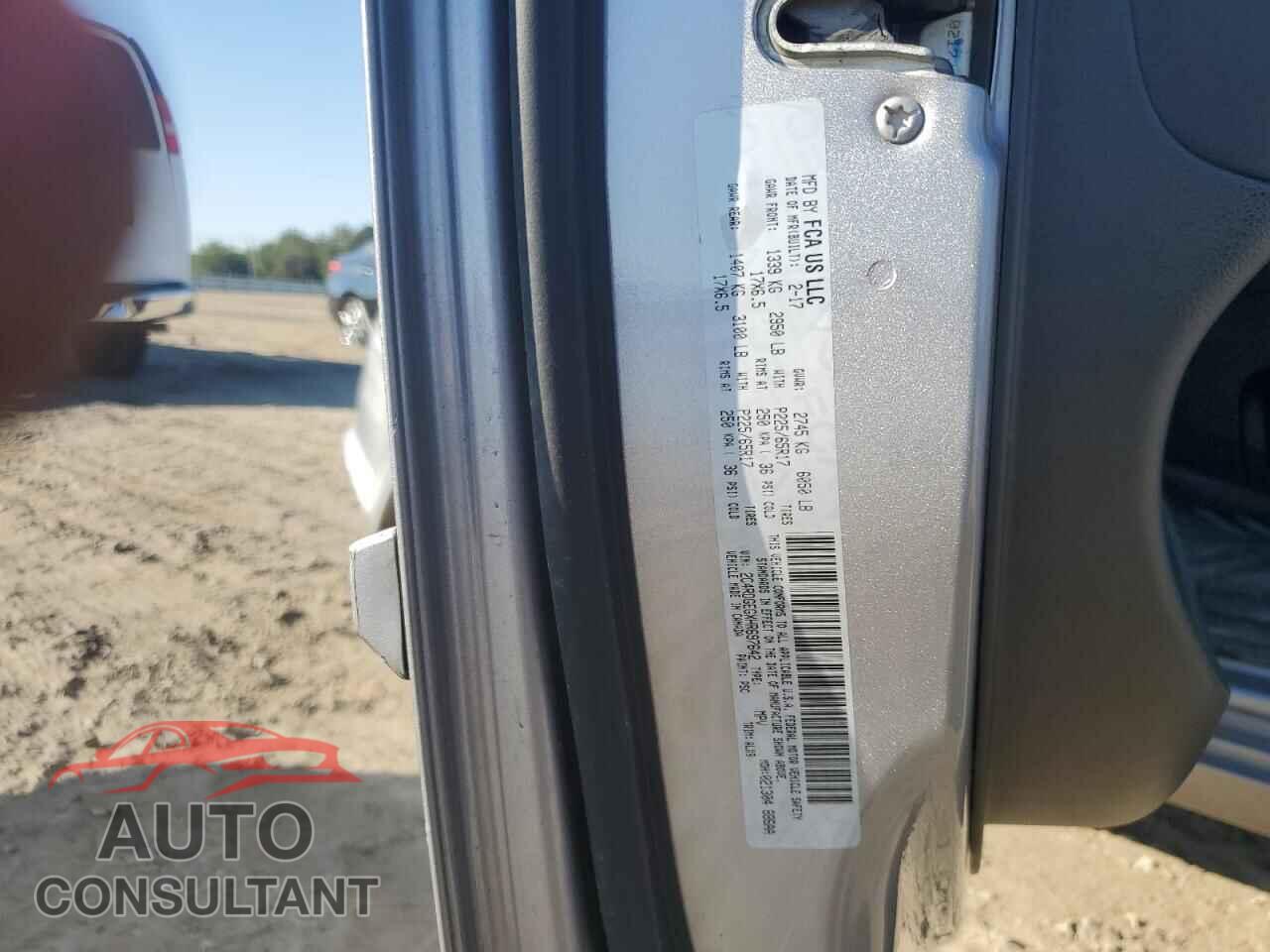 DODGE CARAVAN 2017 - 2C4RDGEGXHR697642