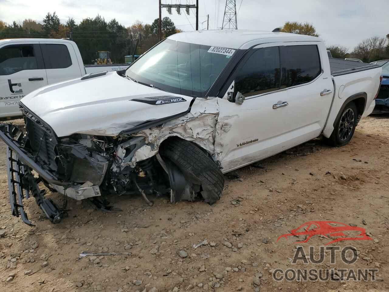 TOYOTA TUNDRA 2022 - 5TFJC5AB4NX001448