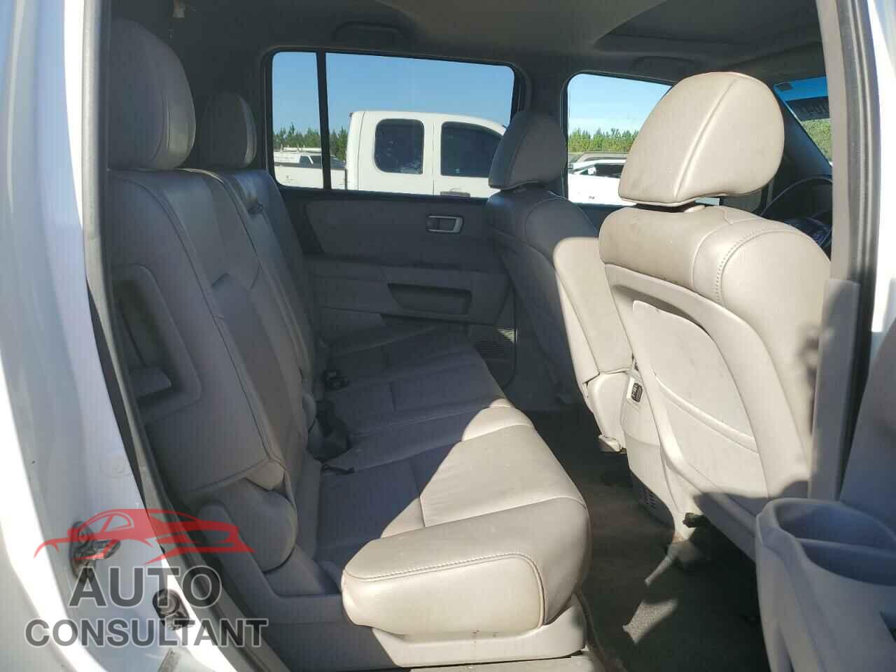 HONDA PILOT 2012 - 5FNYF3H51CB017124