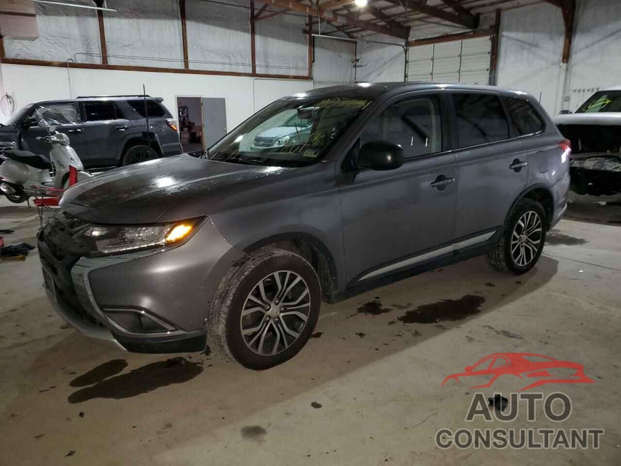 MITSUBISHI OUTLANDER 2018 - JA4AZ3A39JJ002338