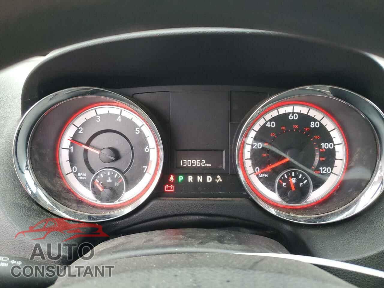 DODGE CARAVAN 2013 - 2C4RDGBG6DR593017