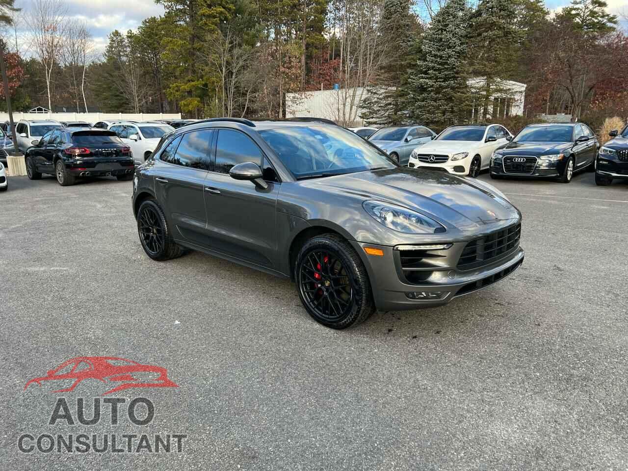 PORSCHE MACAN 2018 - WP1AG2A57JLB60770