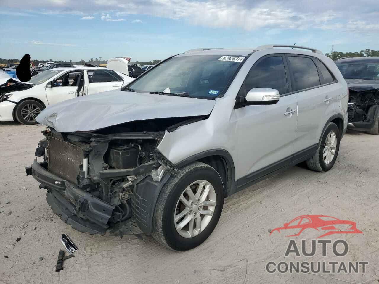 KIA SORENTO 2015 - 5XYKT3A63FG565107